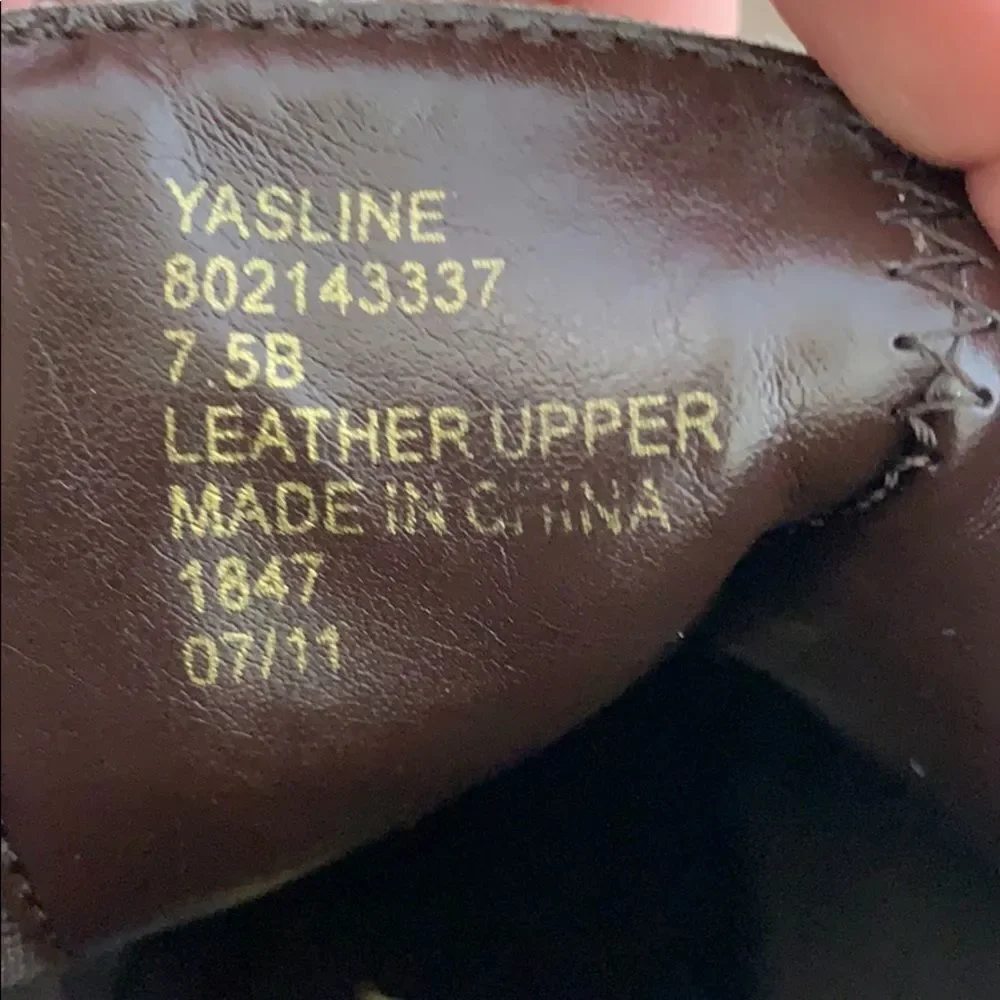 Lauren Ralph Lauren /Yasline Suede Wedge‎ Booties